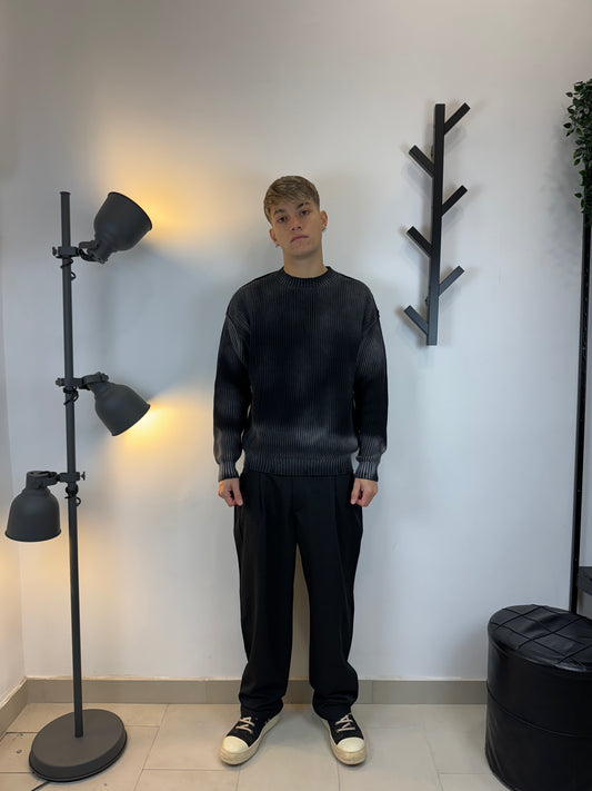 Gradient pullover