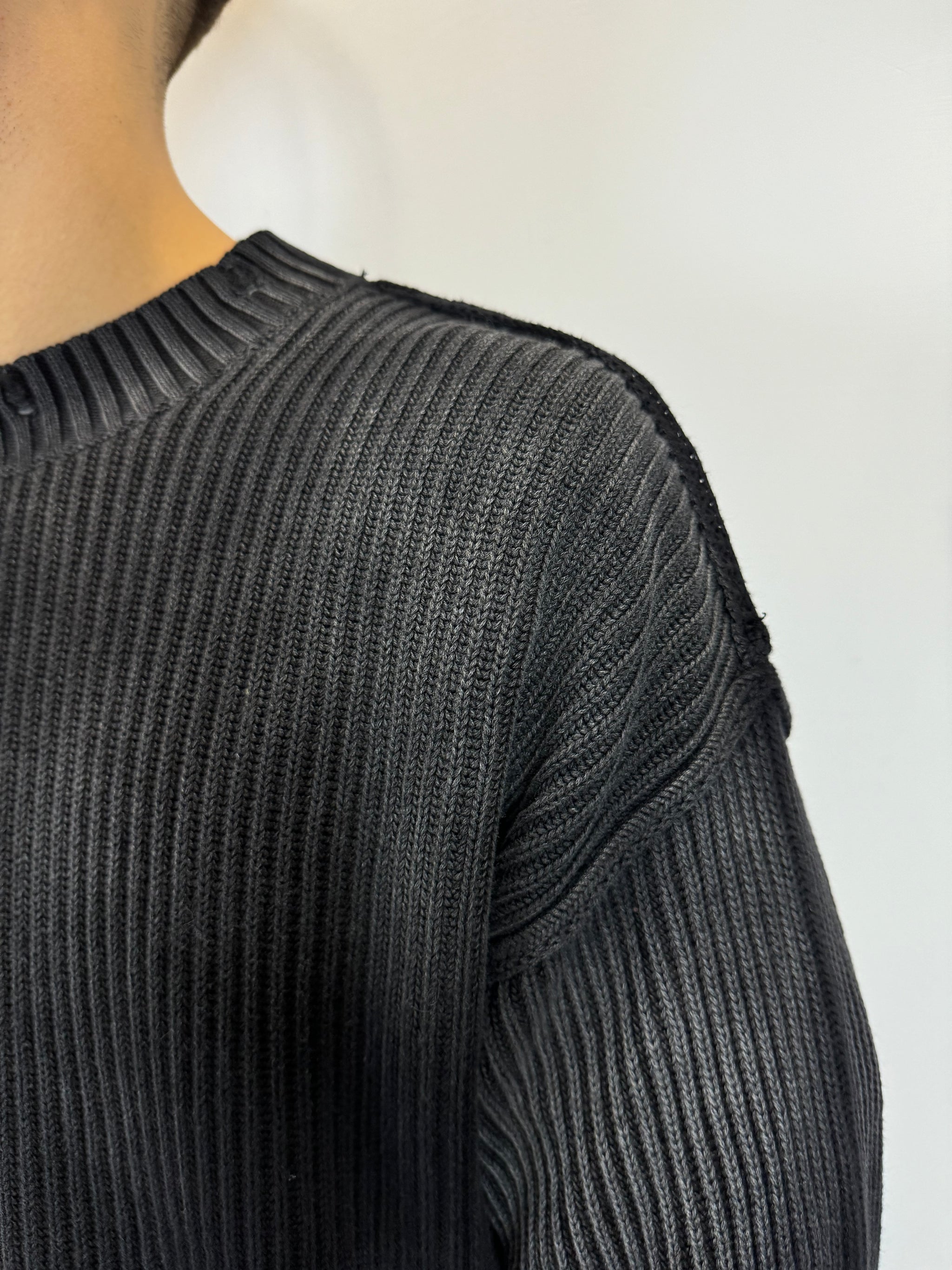 Gradient pullover